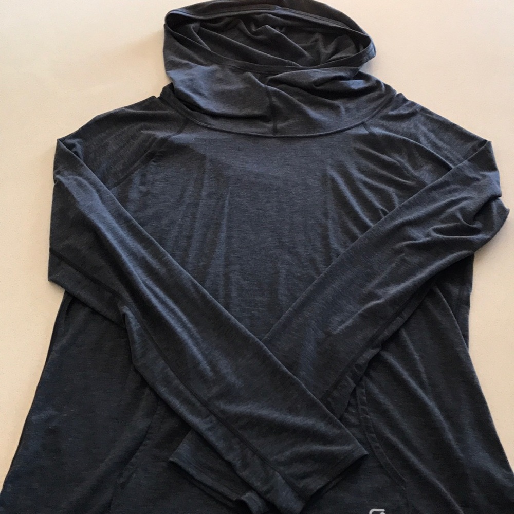 Women's Gap athletic top.